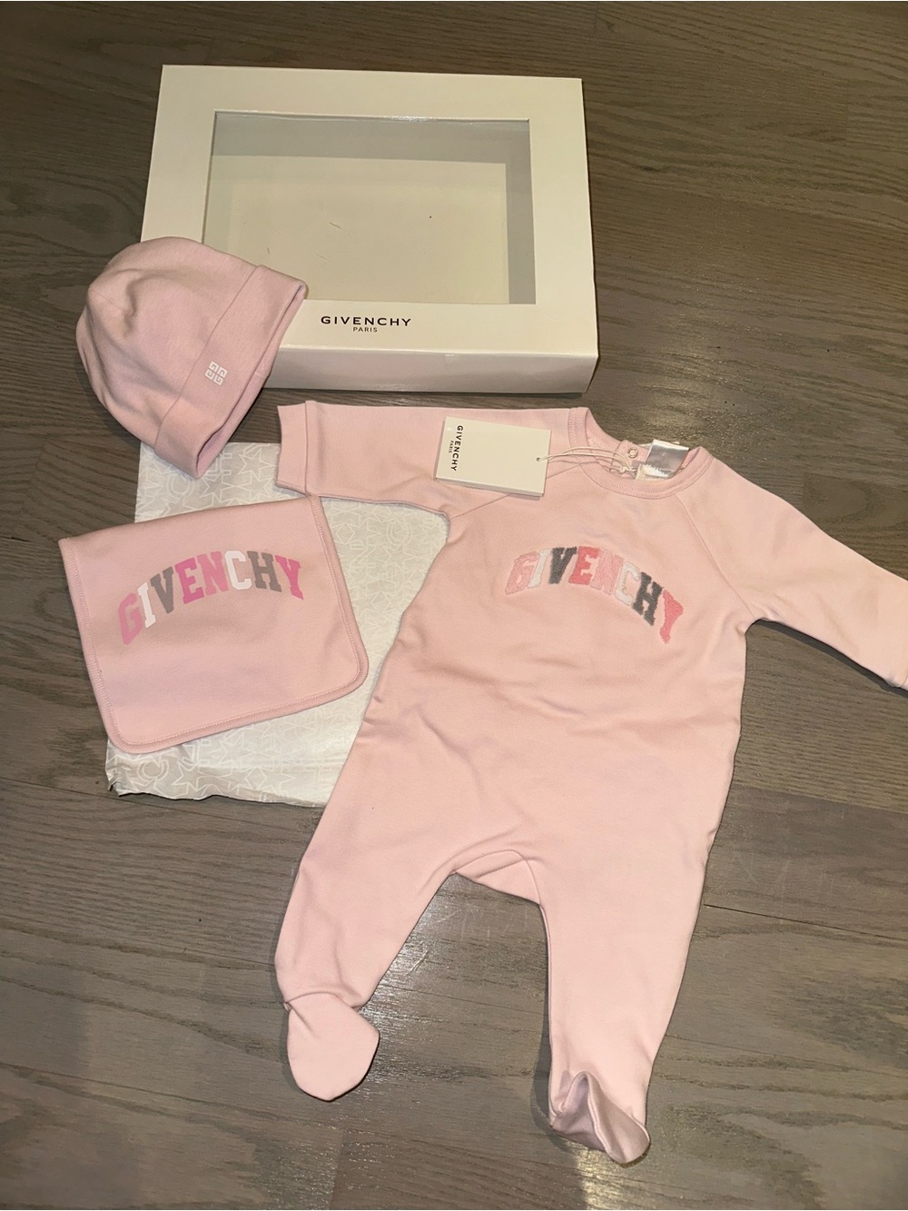 Givenchy Pink Logo Footed Baby One-Piece with Matching Hat & Bib